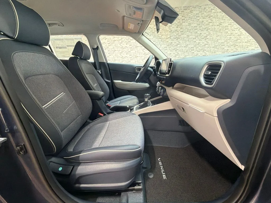 New 2026 Denim W/White Roof Hyundai SEL image 11