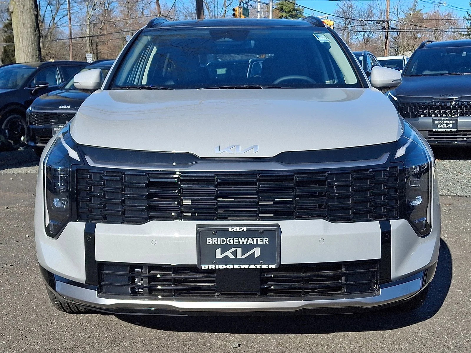 New 2026 Wolf Gray Kia SX image 2