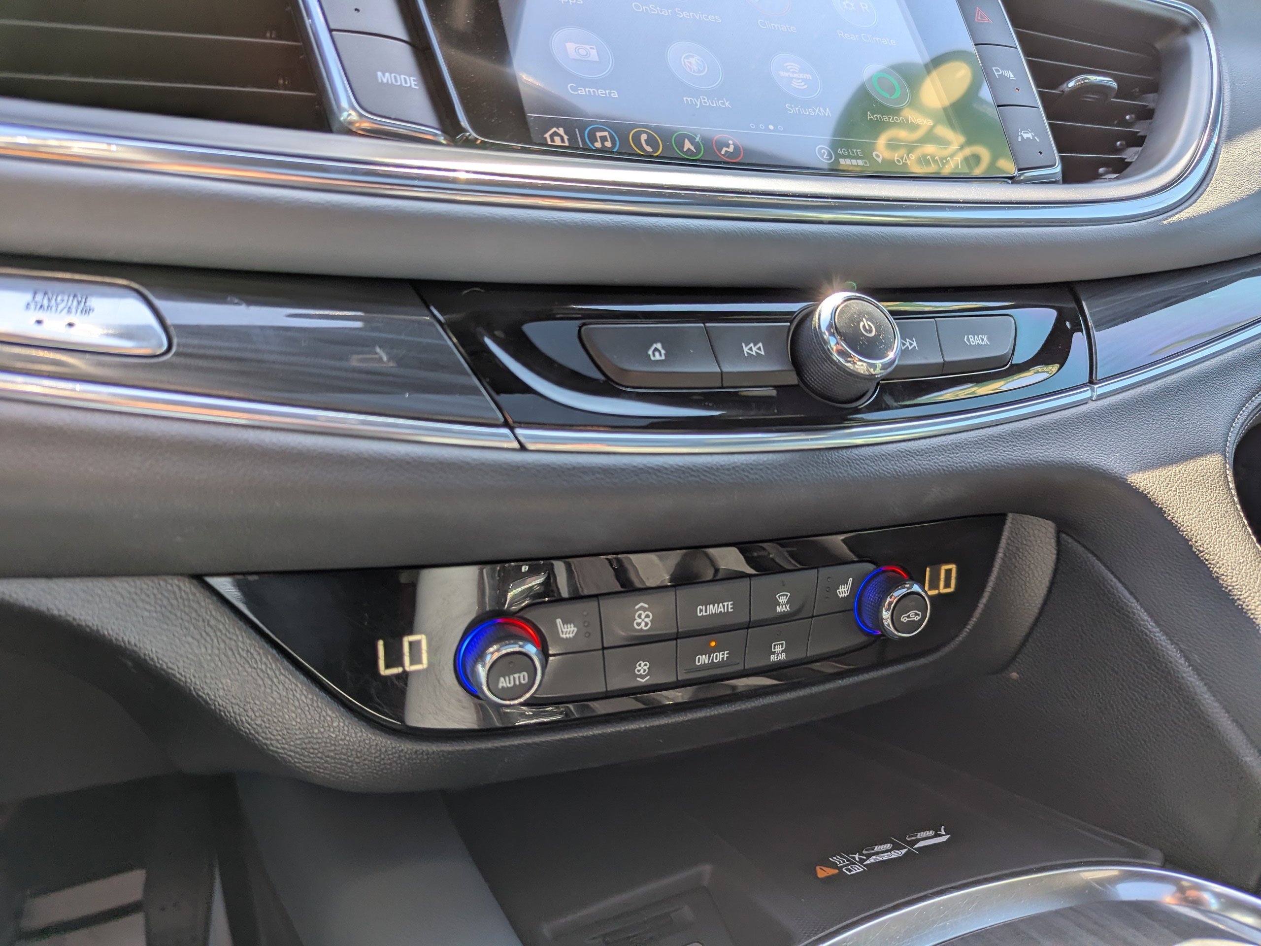 2022 Buick Enclave Essence - Photo 24