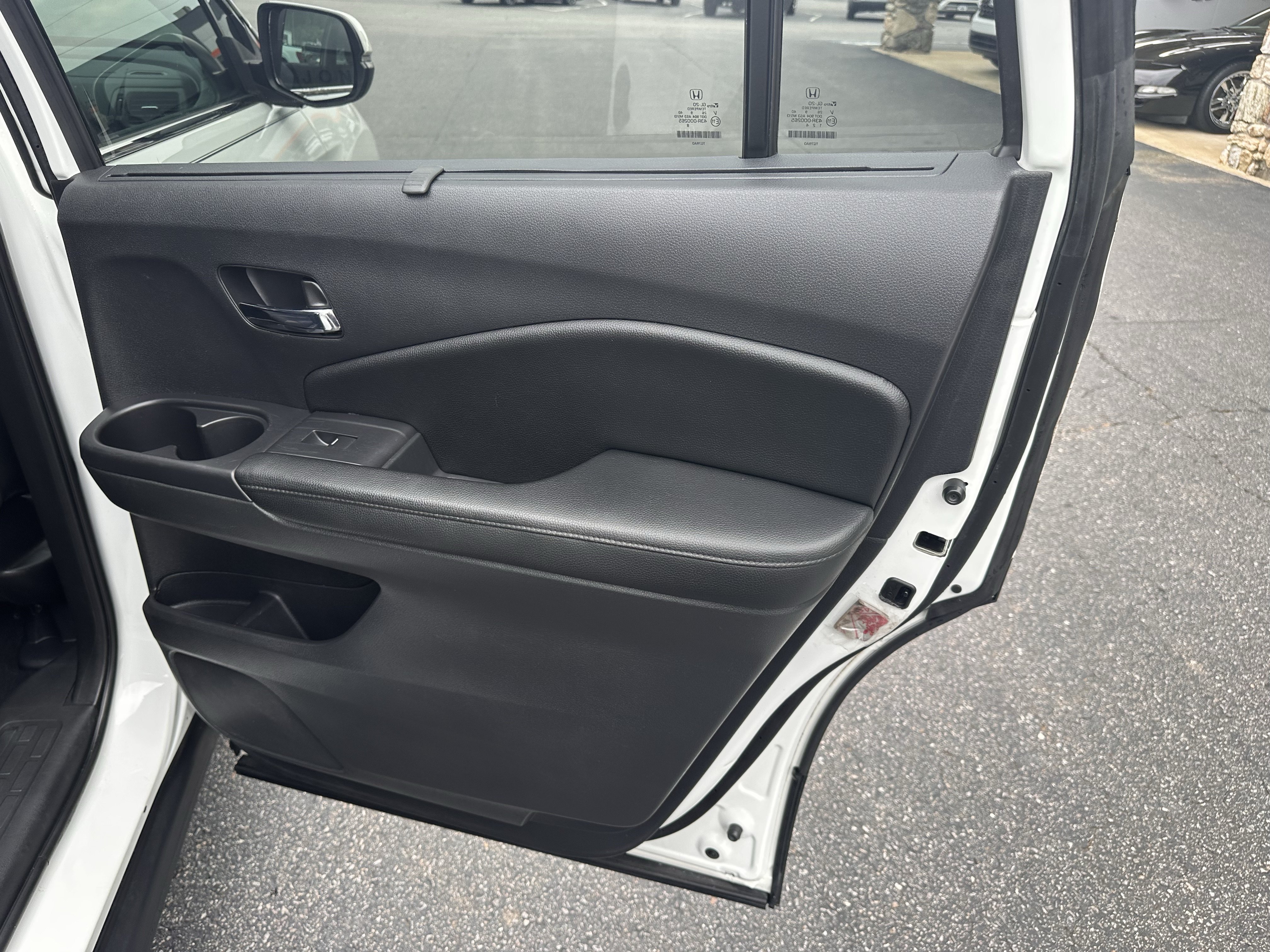 Used 2020 Platinum White Pearl Honda EX-L image 15