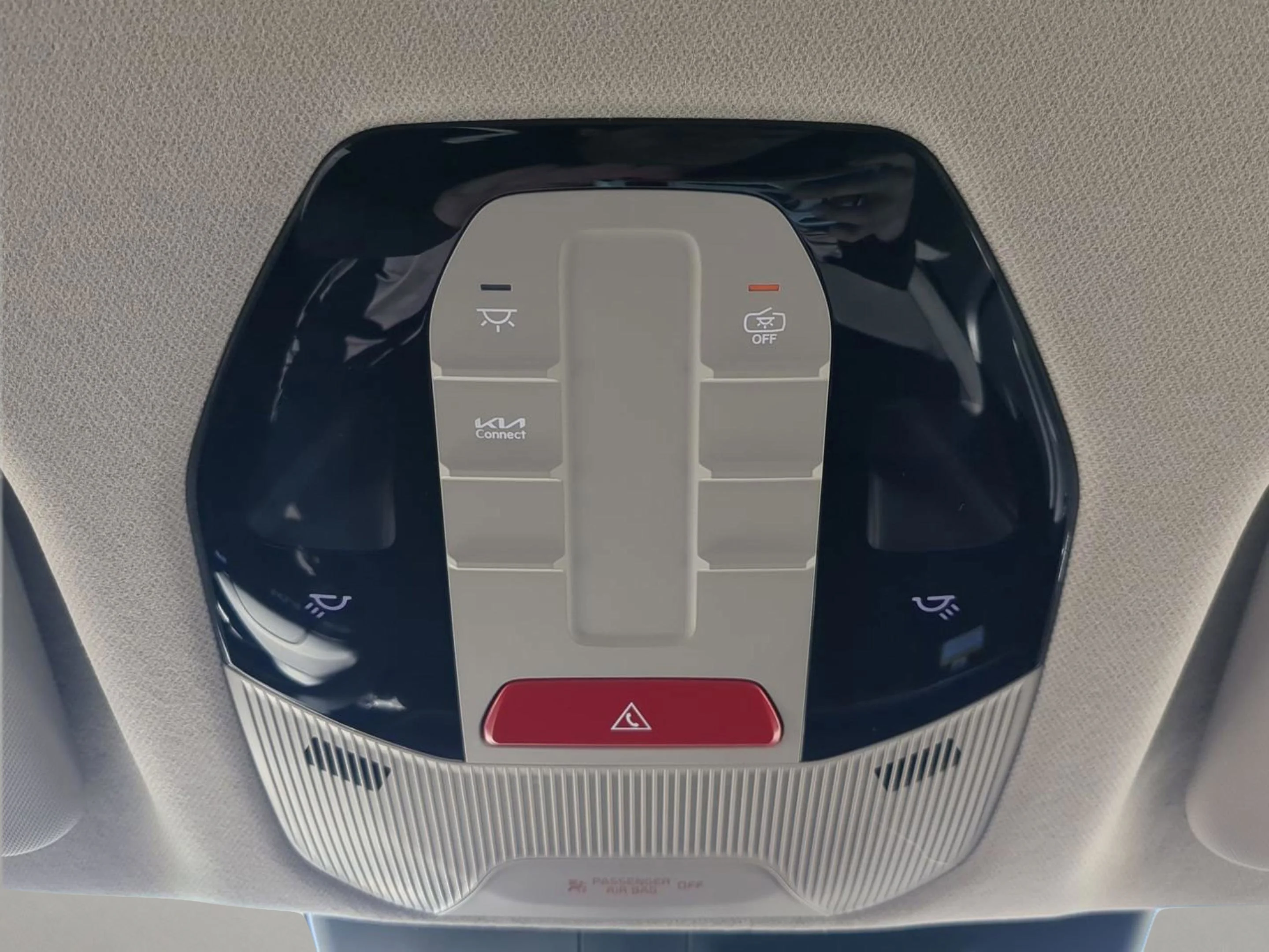New 2026 Snow White Pearl Kia LXS image 31