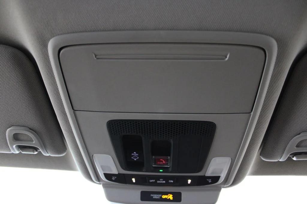 Used 2024 Canyon River Blue Metallic Honda EX image 34