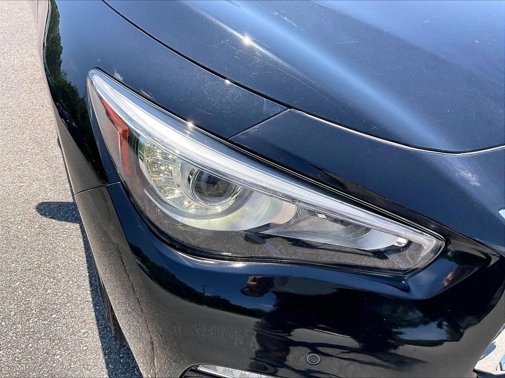 Used 2024 Black Obsidian INFINITI LUXE image 30
