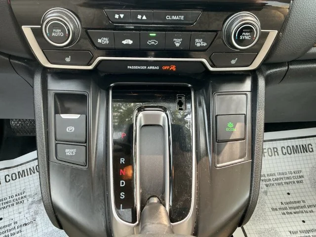 Used 2017  Honda EX image 17
