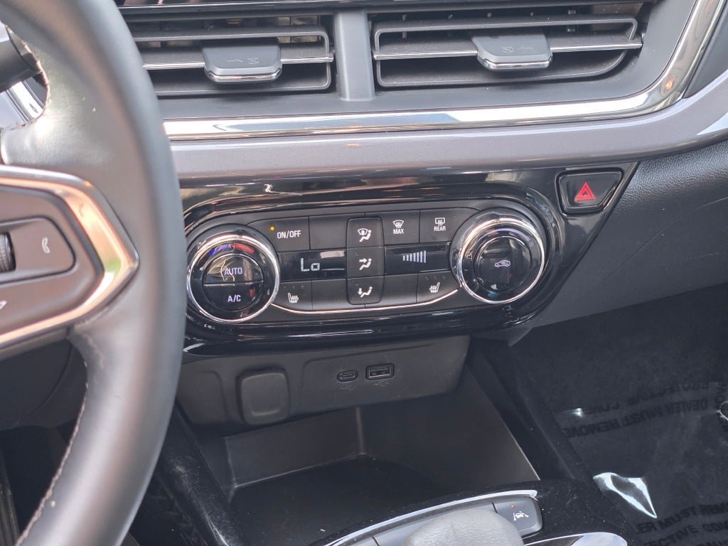 2025 Chevrolet Trax Activ - Photo 25