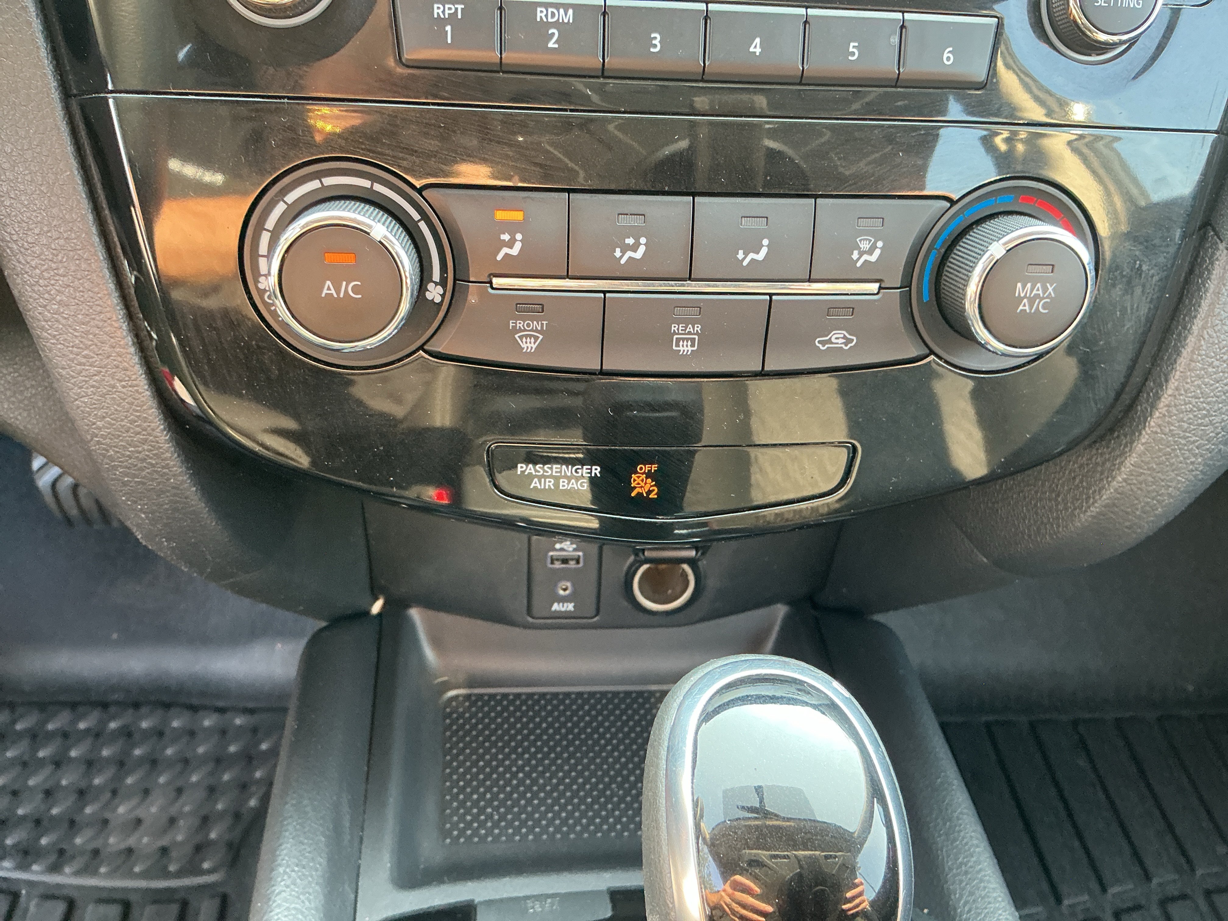 Used 2017 Magnetic Black Nissan S image 20