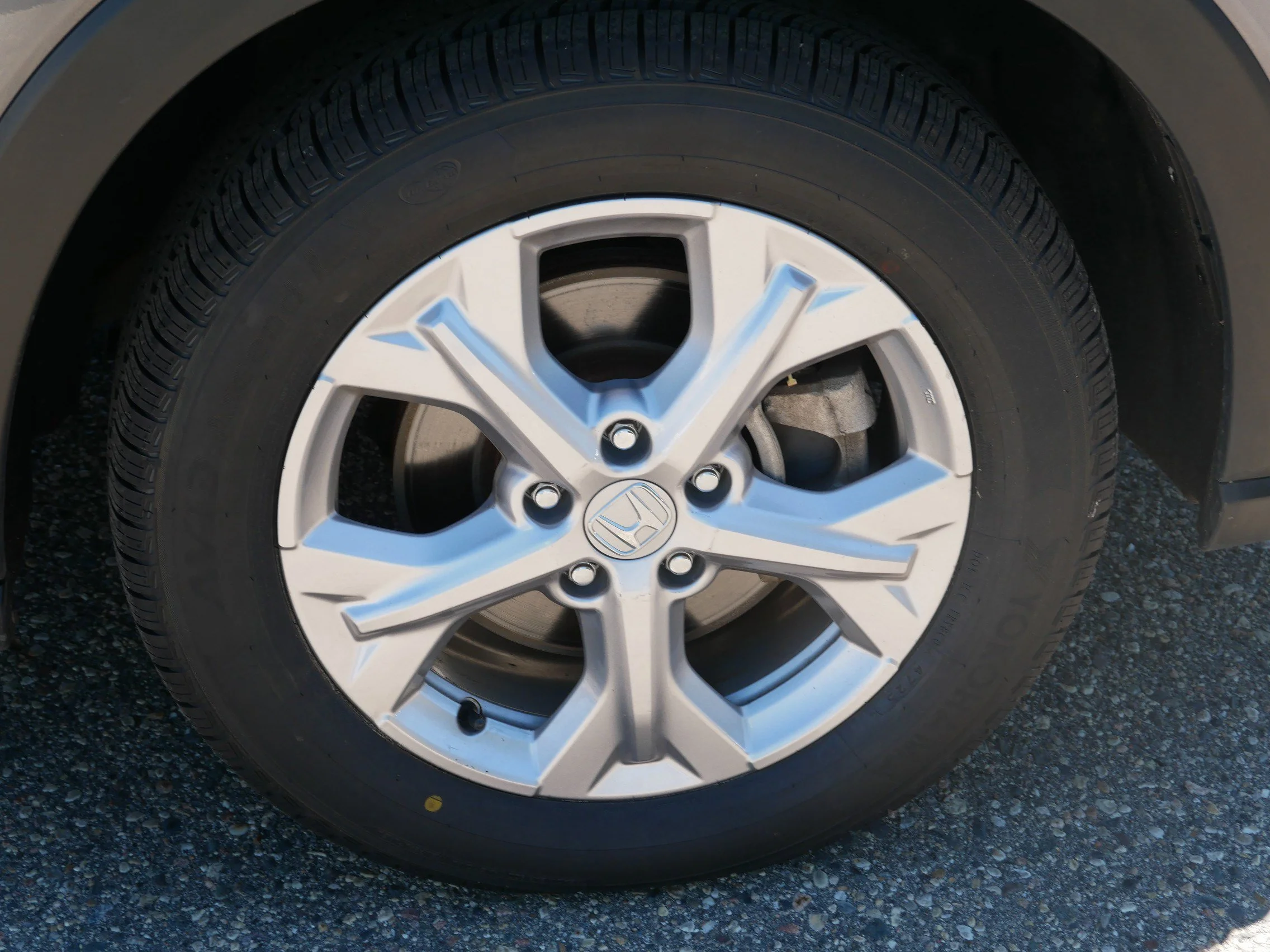 Certified Used 2024 Modern Steel Metallic Honda LX image 15