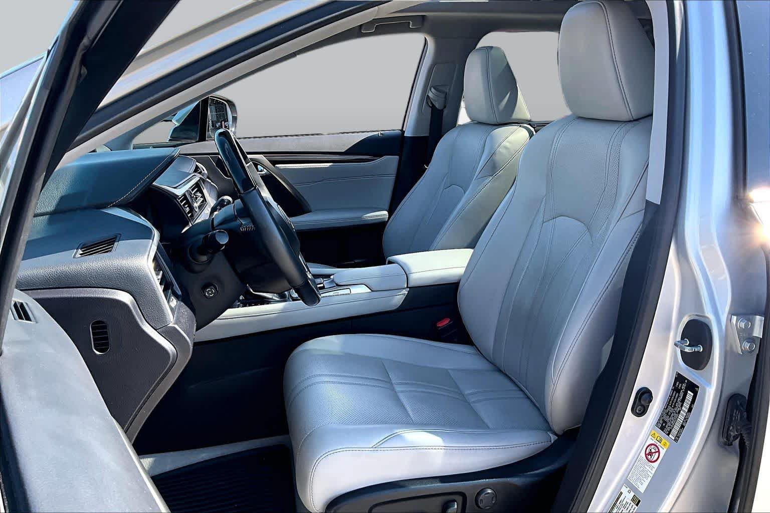 Used 2016 Silver Lining Metallic Lexus  image 8
