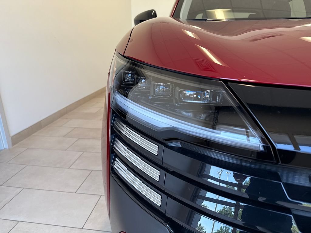 Used 2026 Red Nissan SV image 9