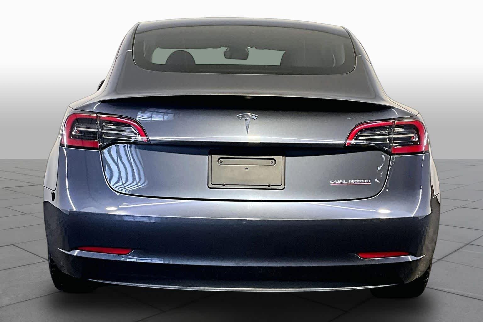 Used 2023 Midnight Silver Metallic Tesla Performance image 4