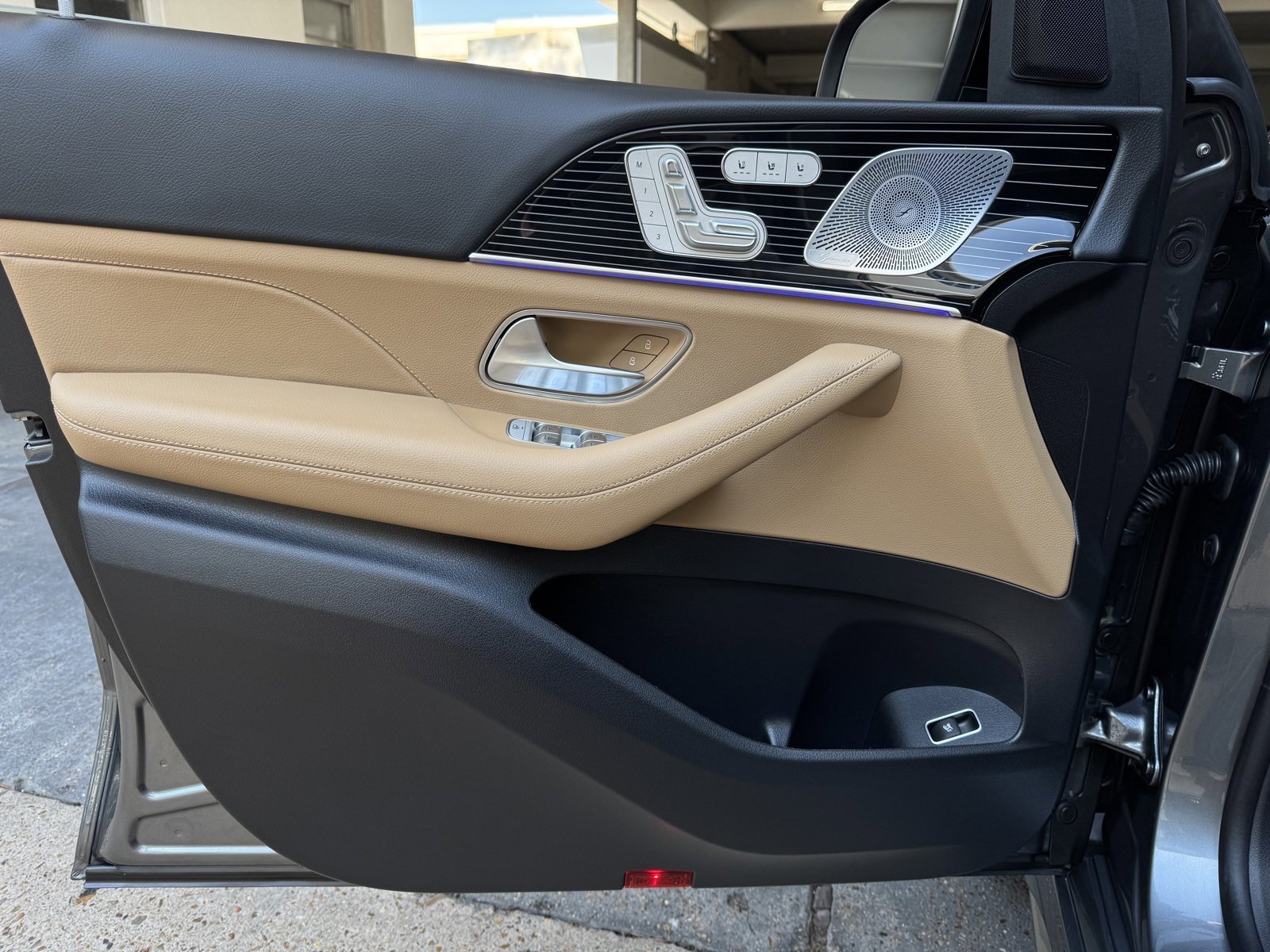 New 2026 Selenite Grey Metallic Mercedes-Benz GLE 450 image 42