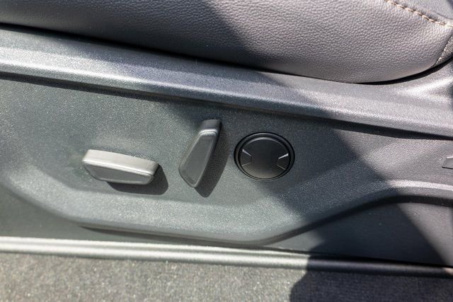 New 2026 Avalanche Ford F-250® Lariat® image 15