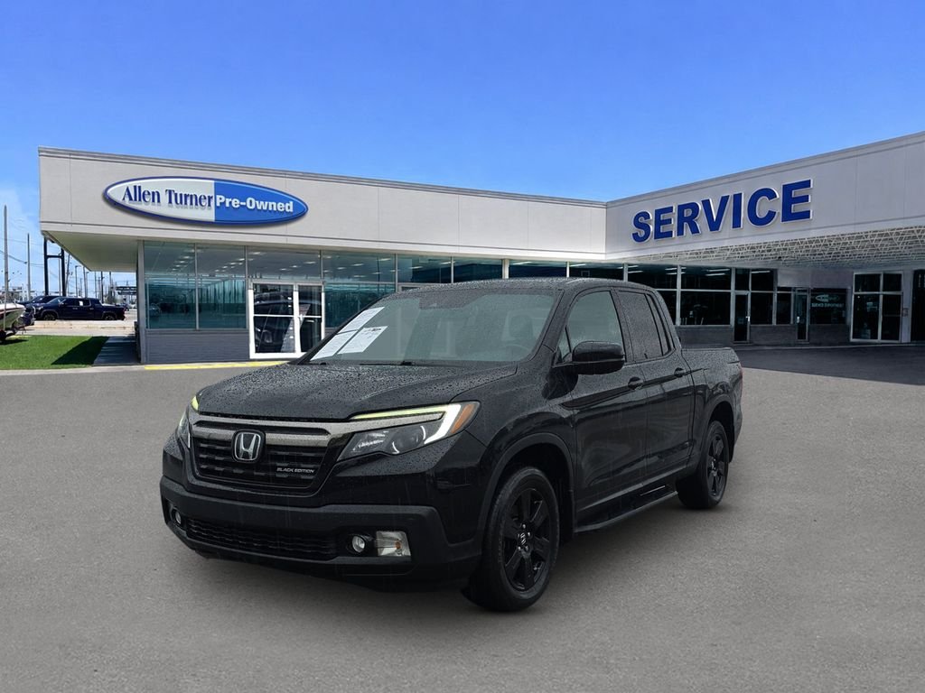 Used 2017 Crystal Black Pearl Honda Black Edition image 4