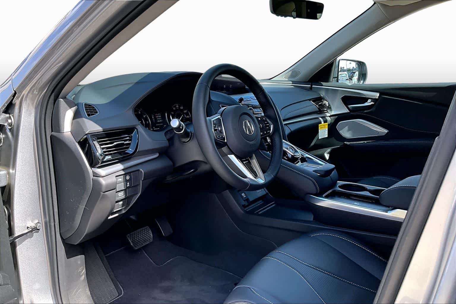 New 2026 Solar Silver Metallic Acura w/Technology Package image 8