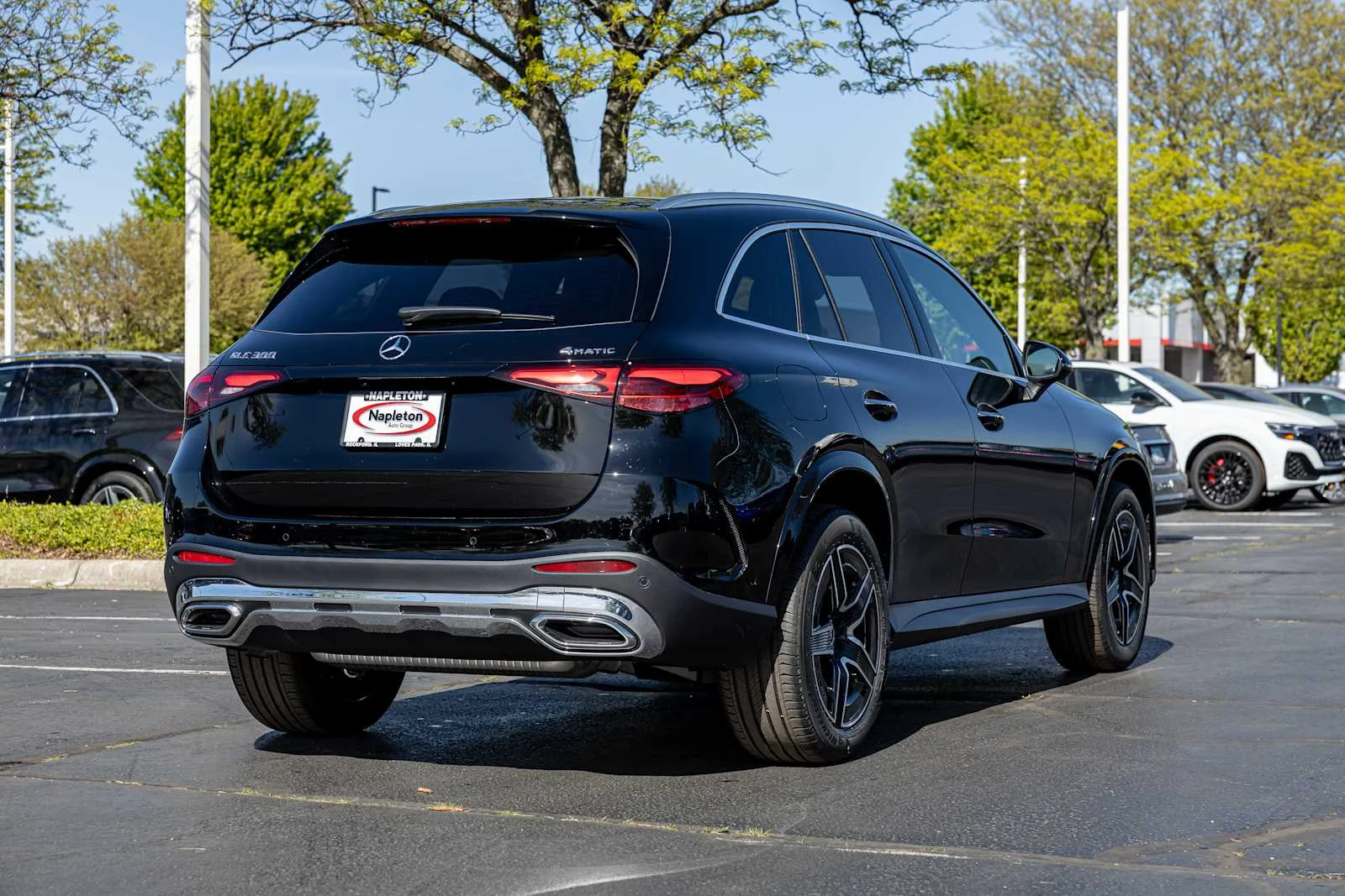 New 2026 Black Mercedes-Benz GLC 300 image 5