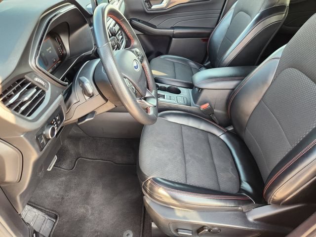 2024 Ford Escape ST-Line - Photo 14