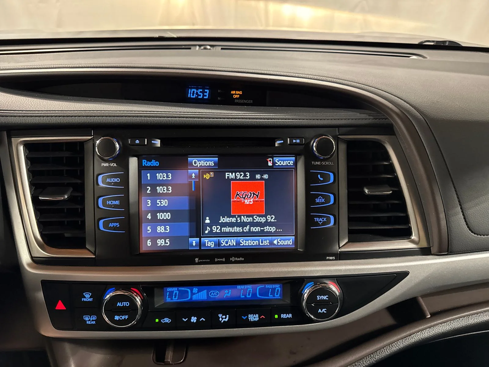 Used 2019 Predawn Gray Mica Toyota LE Plus image 20