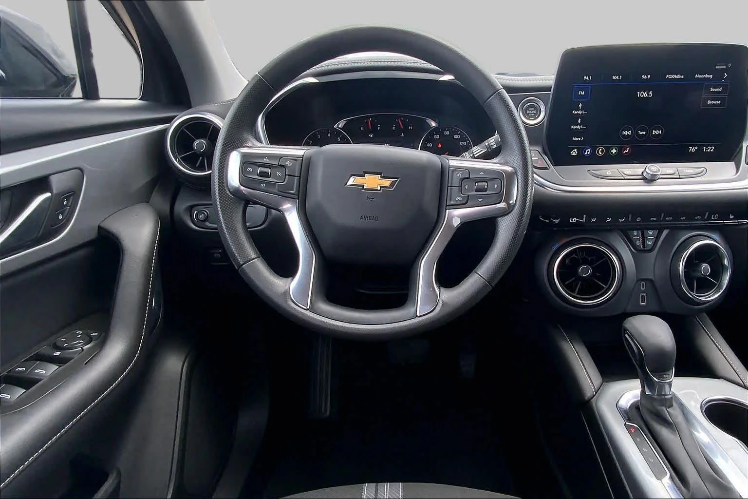 Used 2025 Black Chevrolet LT image 6