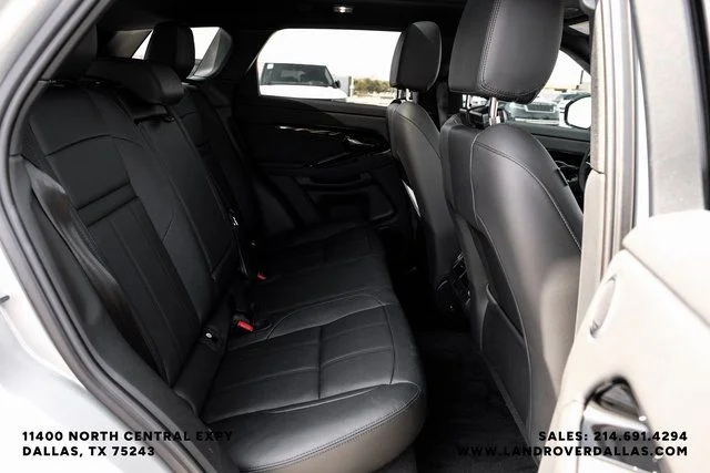 Used 2025 Silver Land Rover S image 40