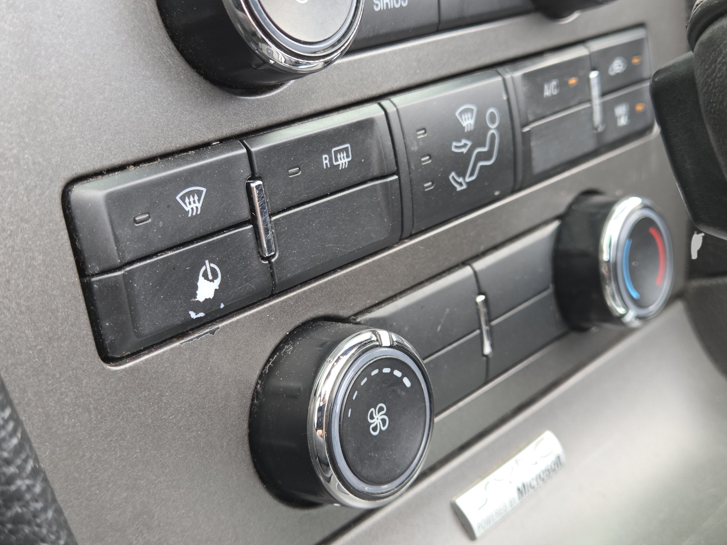 Used 2014 Black Ford V6 image 33