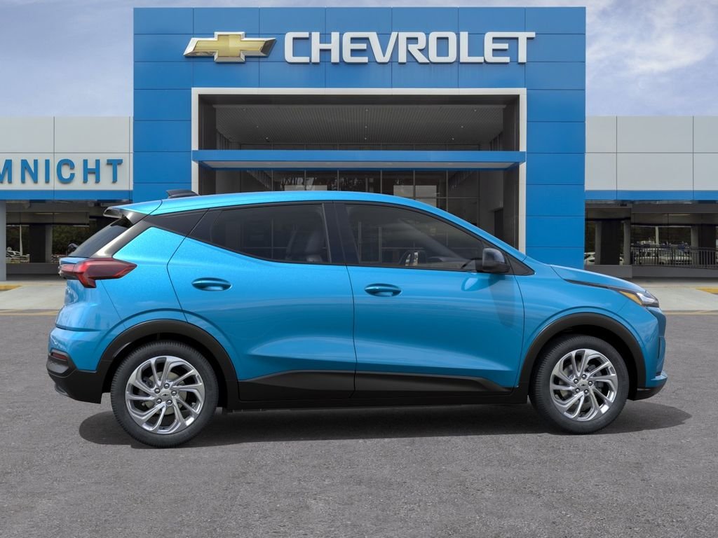 New 2027 Marina Blue Metallic Chevrolet LT image 5