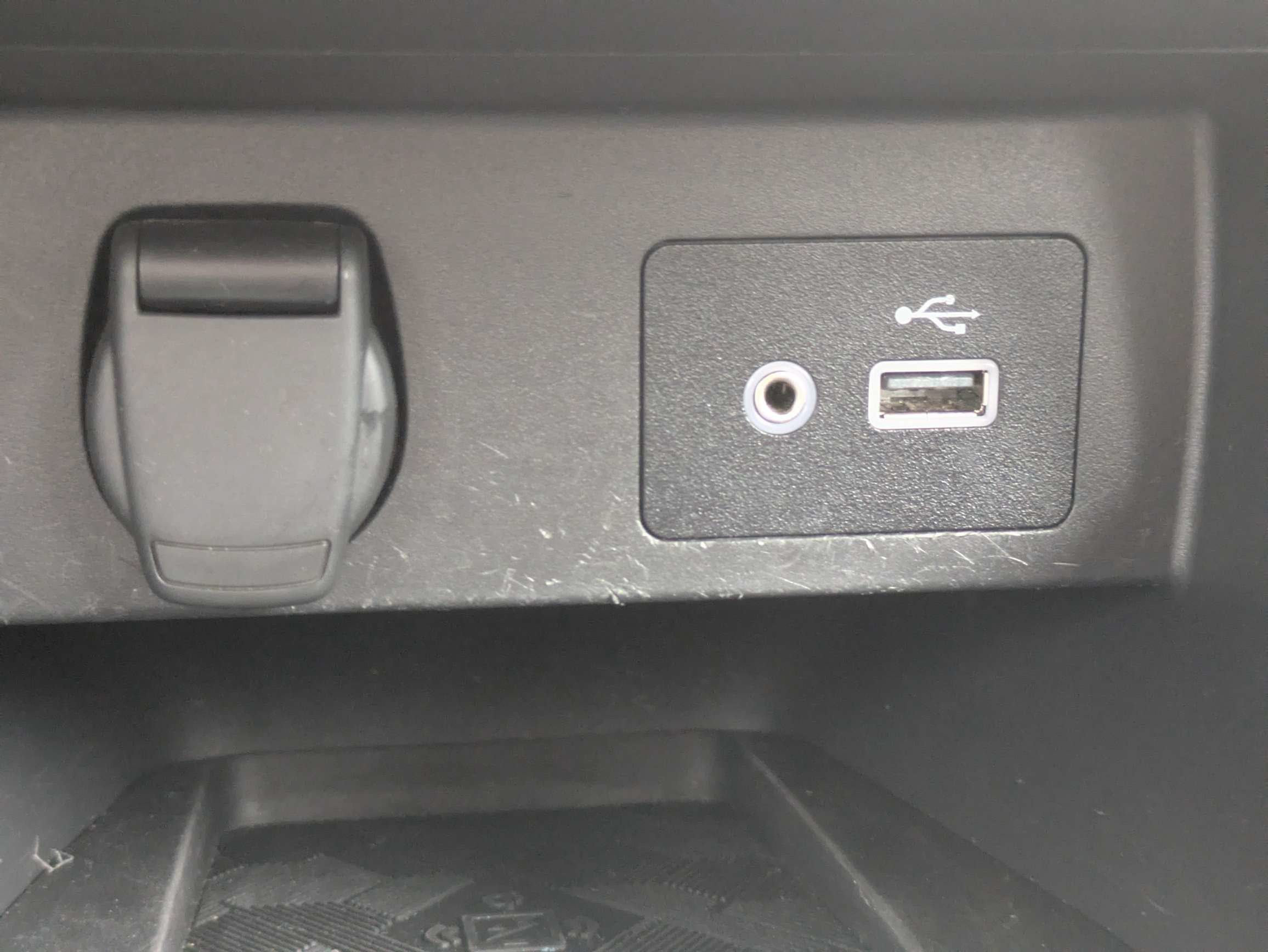 Used 2024 Gray Nissan 1.6 SV image 19