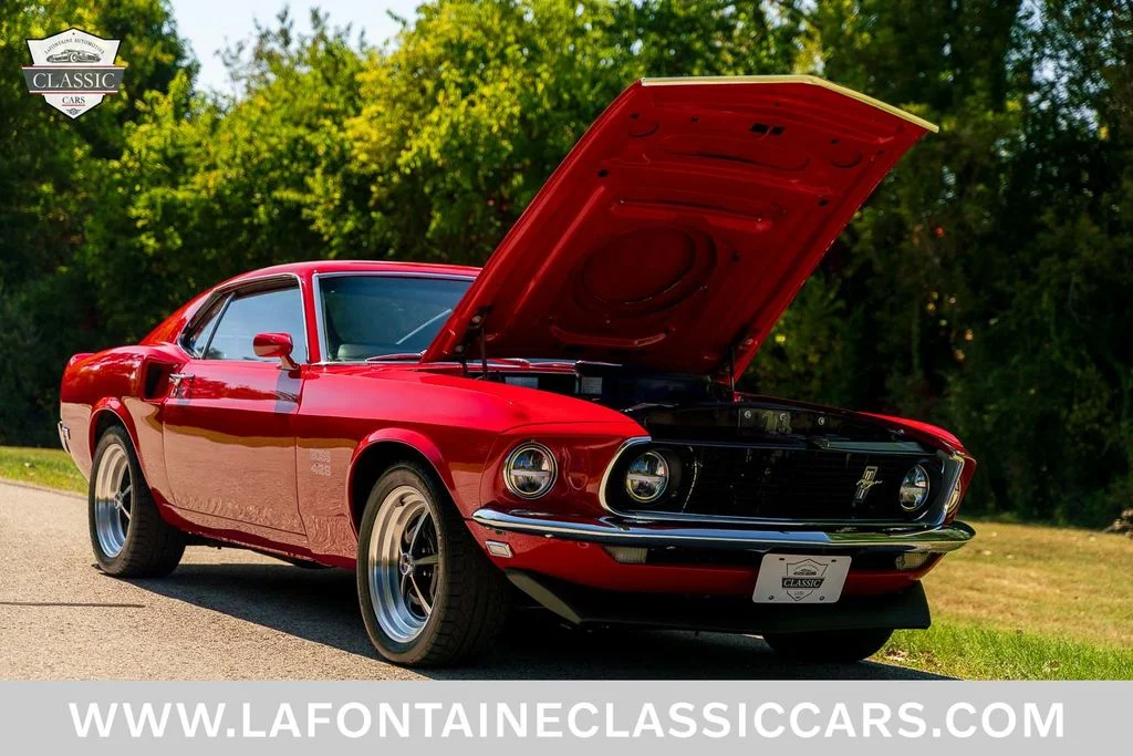 Used 1969 Red Ford  image 39