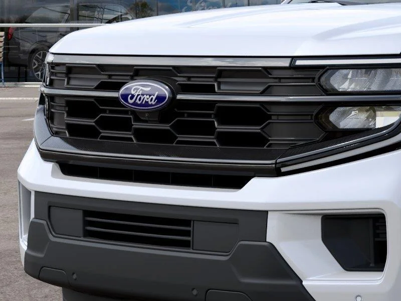 New 2027 Star White Metallic Tri-Coat Ford MAX Active image 17