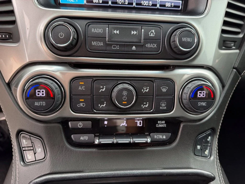 Used 2019 Silver Chevrolet Premier image 21