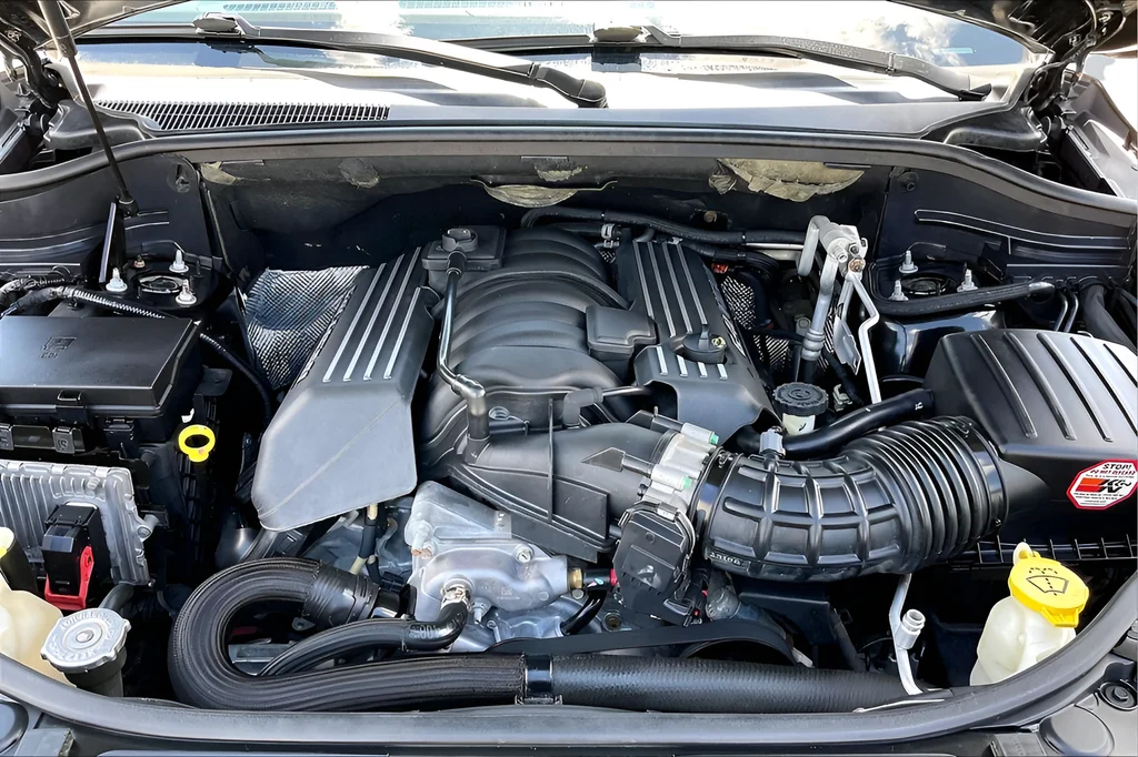 Used 2014 Black Jeep SRT image 31