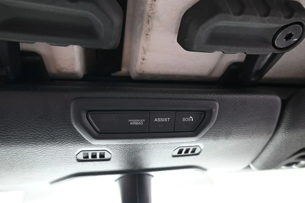 Used 2022 Bright White Clearcoat Jeep Unlimited Sport Altitude image 27