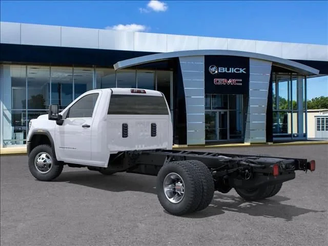 New 2026 Summit White GMC Pro image 3