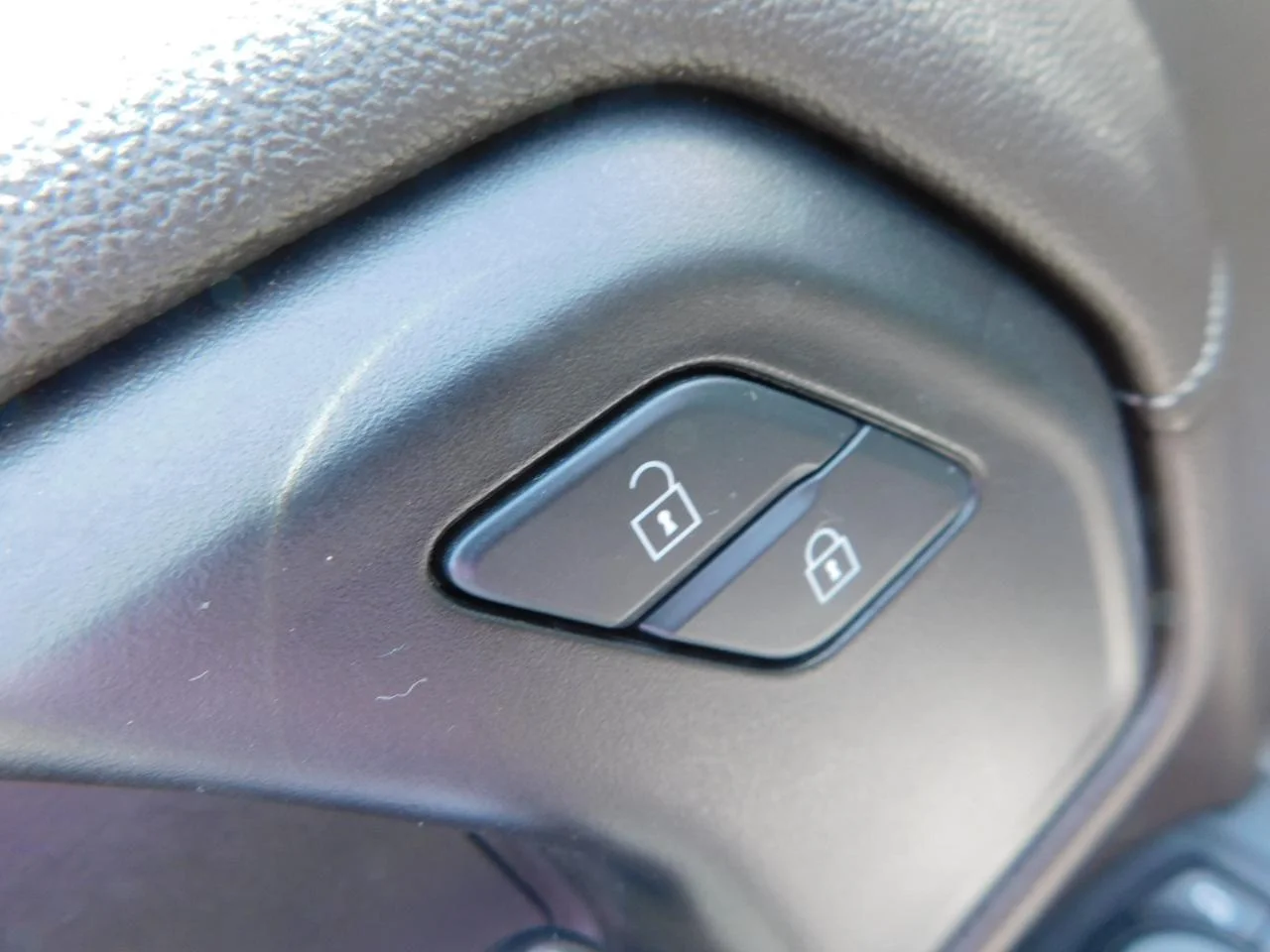 Used 2020 Silver Chevrolet 4WD CREW CAB 147 in LT image 32