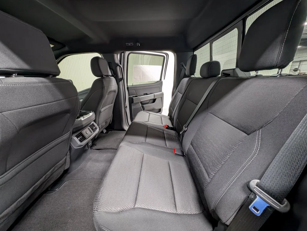 New 2026 Oxford White Ford XLT image 18