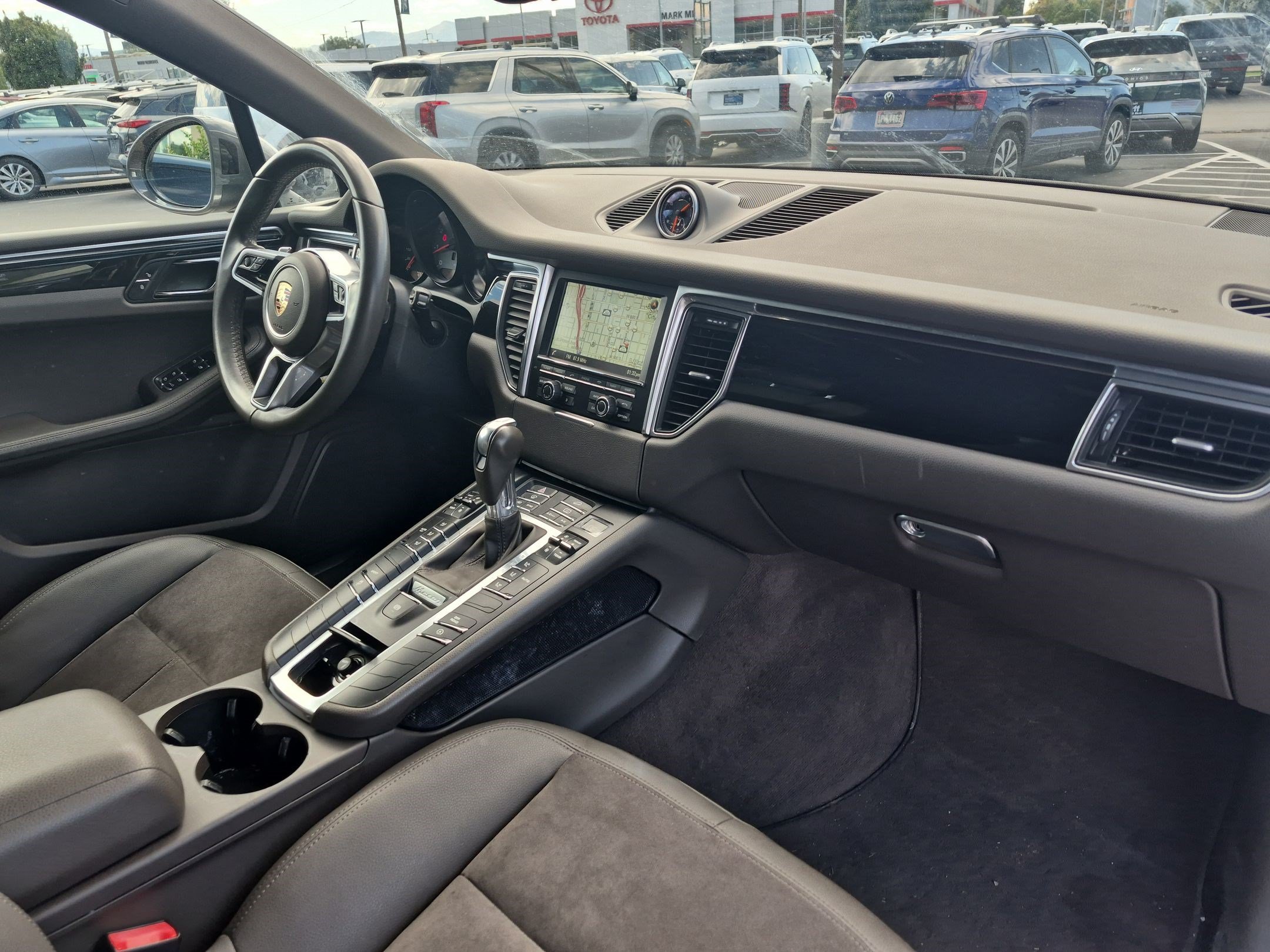 Used 2016 Gray Porsche S image 31