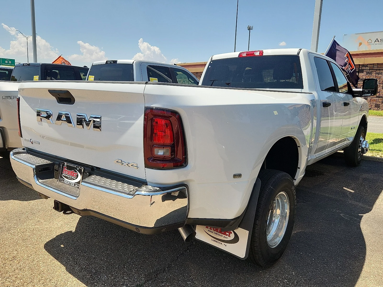 New 2026 Bright White Clear-Coat  Paint Ram LONE STAR CREW CAB 4X4 8