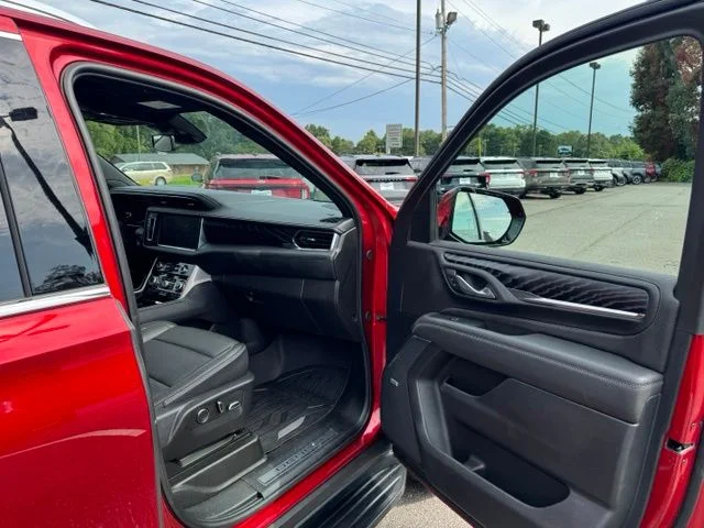 Used 2024 Red GMC Denali image 14
