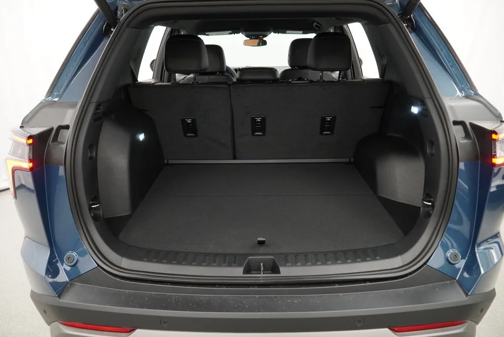 2027 Chevrolet Equinox LT - Photo 25