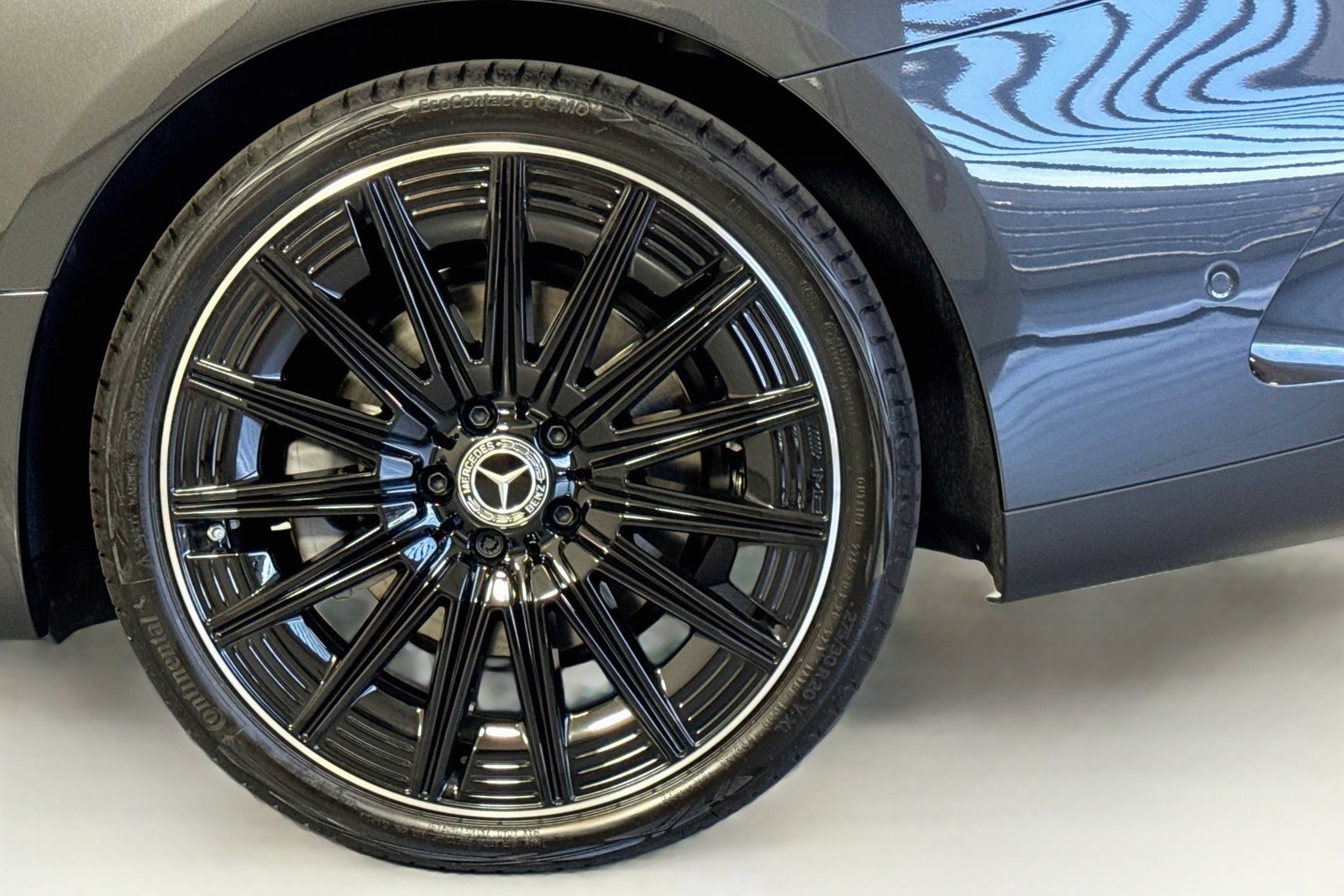New 2026 Graphite Grey Metallic Mercedes-Benz CLE 450 image 28