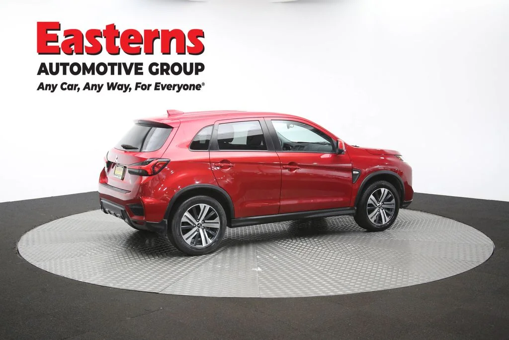 Used 2023 Red Mitsubishi 2.0 ES image 40
