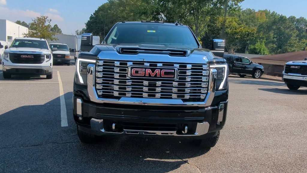 2025 Gmc Sierra HD Denali photo 3
