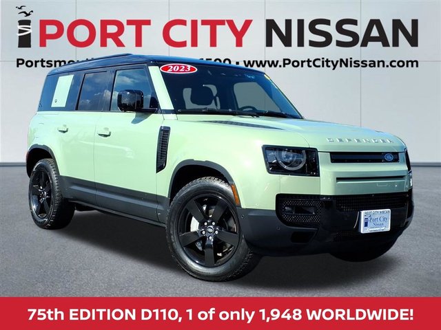 2023 Land Rover Defender 110 75th Edition w/off road pkg & tow hitch