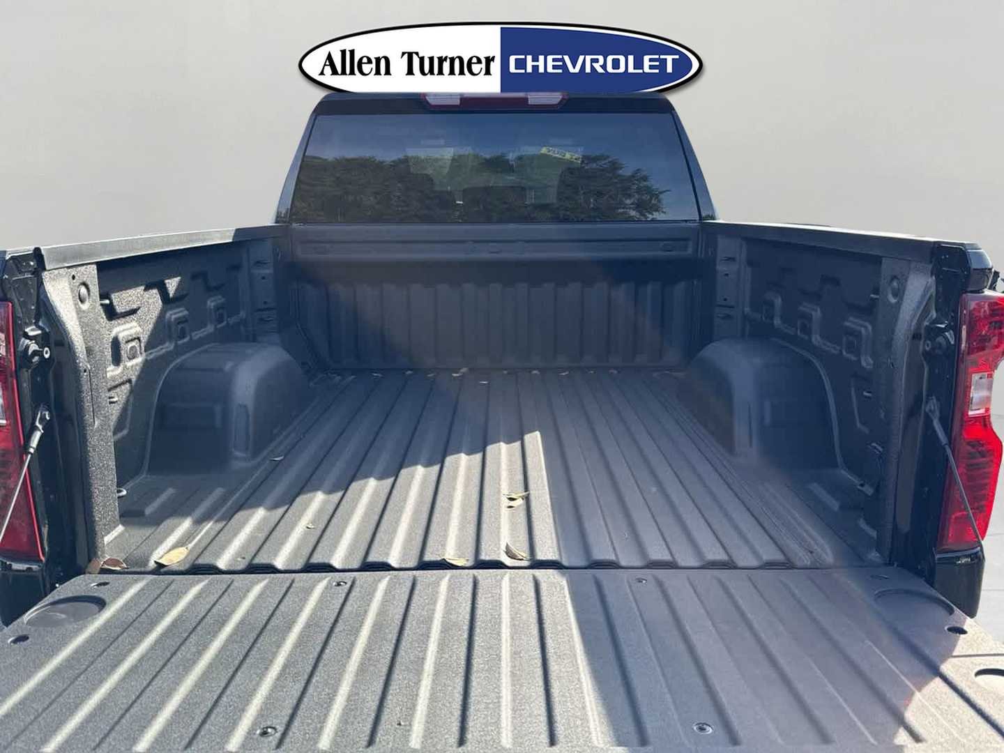 2026 Chevrolet Silverado 1500 Custom - Photo 9