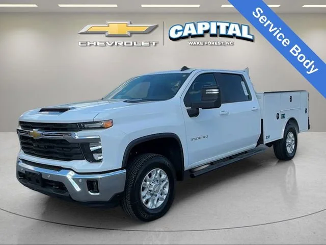 2025 Chevrolet Silverado HD LT 4WD Crew Cab Standard Box SRW's photo