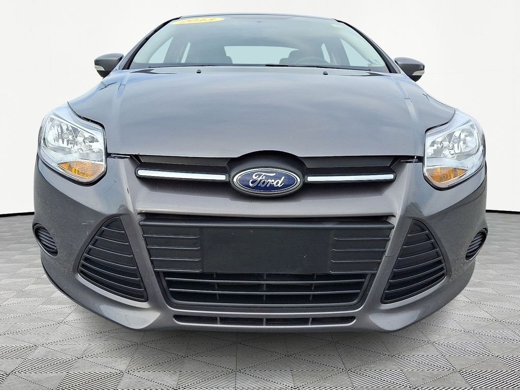 Used 2013 Ford Focus SE with VIN 1FADP3F20DL330447 for sale in Saint Albans City, VT