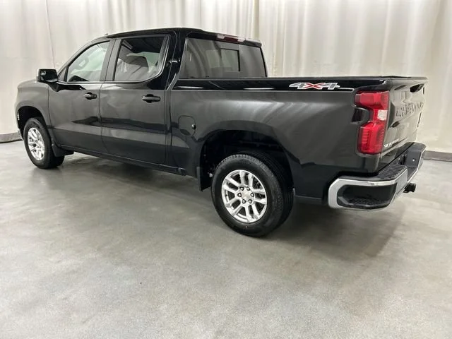 New 2026 Black Chevrolet LT image 3