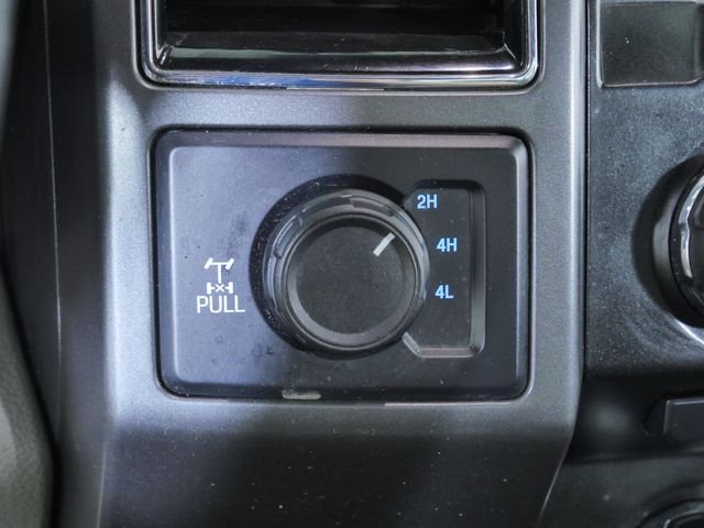 Certified Used 2018 Blue Ford XLT image 30