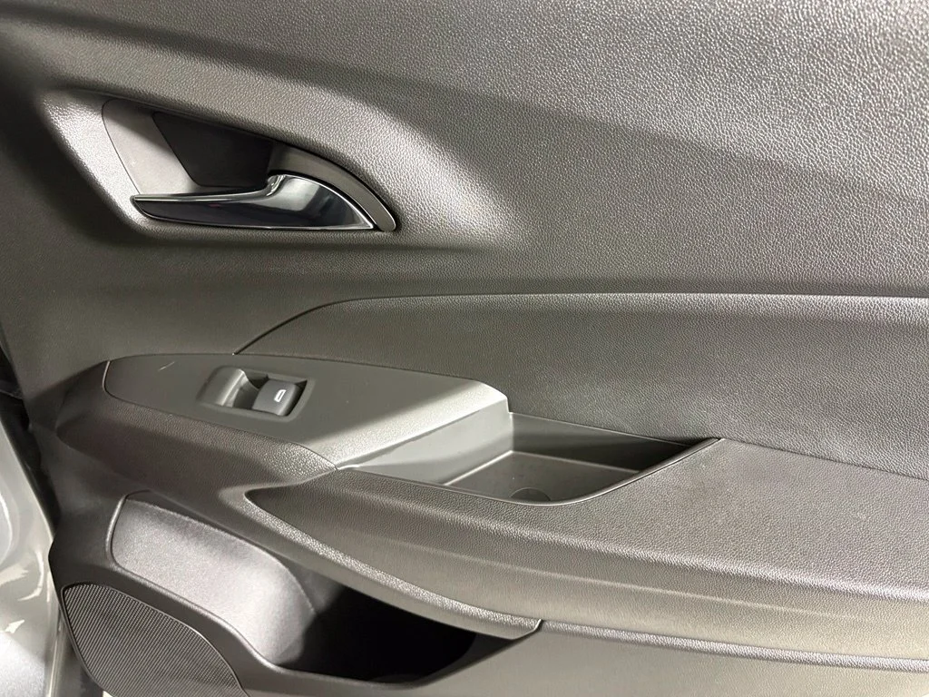 2026 Chevrolet Trax LS - Photo 18