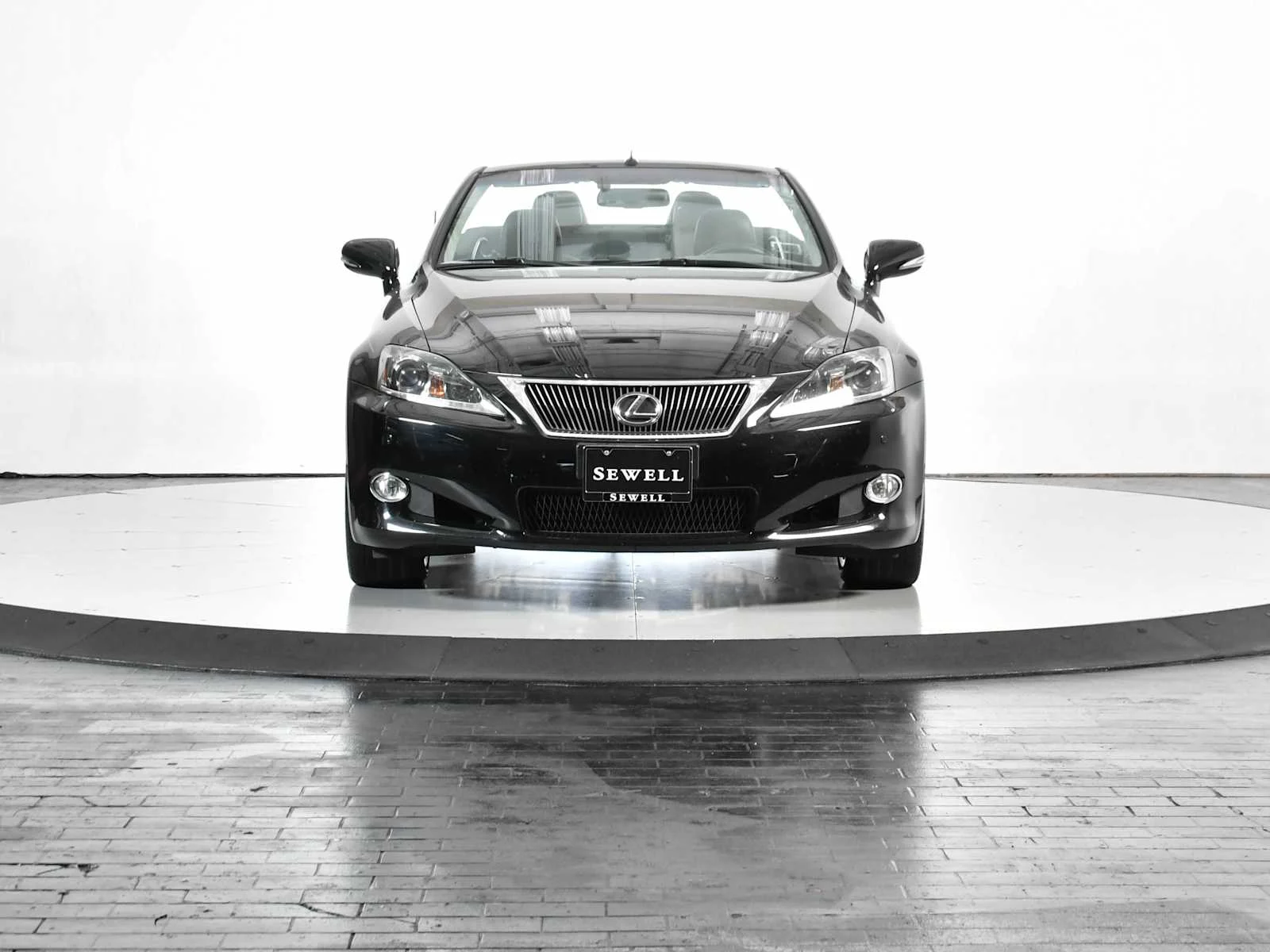 Used 2012 Obsidian Lexus  image 11
