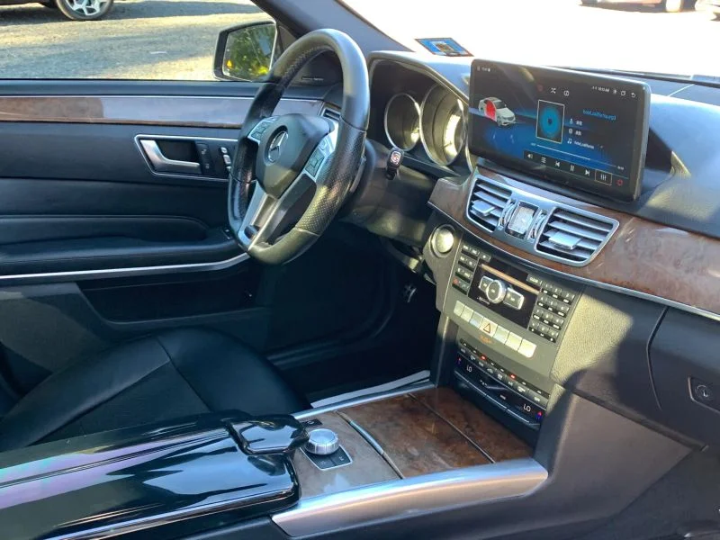Used 2014 Gray Mercedes-Benz E 350 4MATIC® Sedan 4D image 32